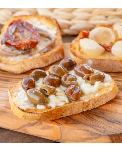 Pitted Olives in Oil 300 g